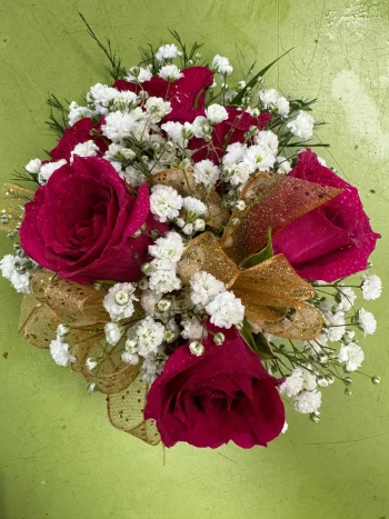 Corsage 16