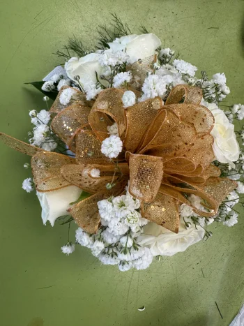 Corsage 20