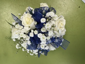 Corsage 22