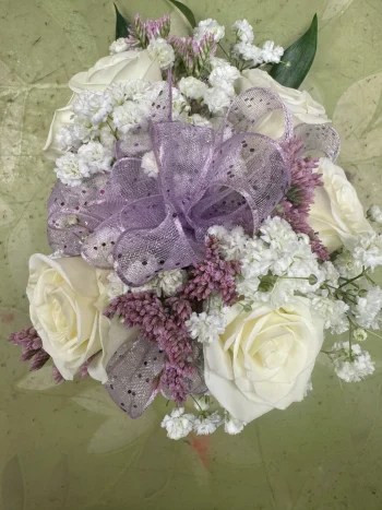 Corsage 4