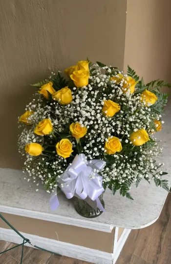 Roses Yellow 12