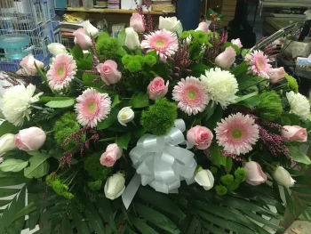 Sym Casket 6